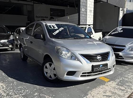 NISSAN VERSA 1.6 16V FLEX S 4P MANUAL NISSAN VERSA 1.6 16V FLEX S 4P MANUAL